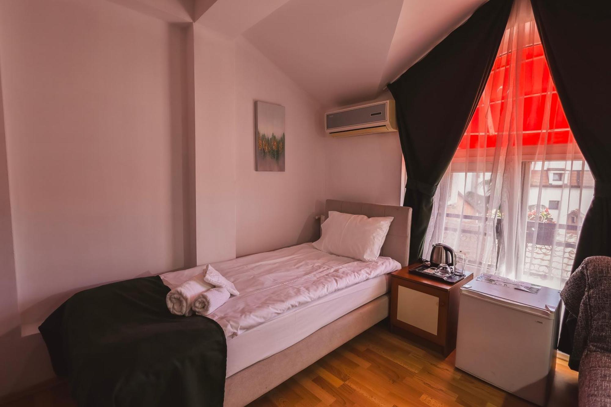 Ammotti Hotel Ohrid Ngoại thất bức ảnh