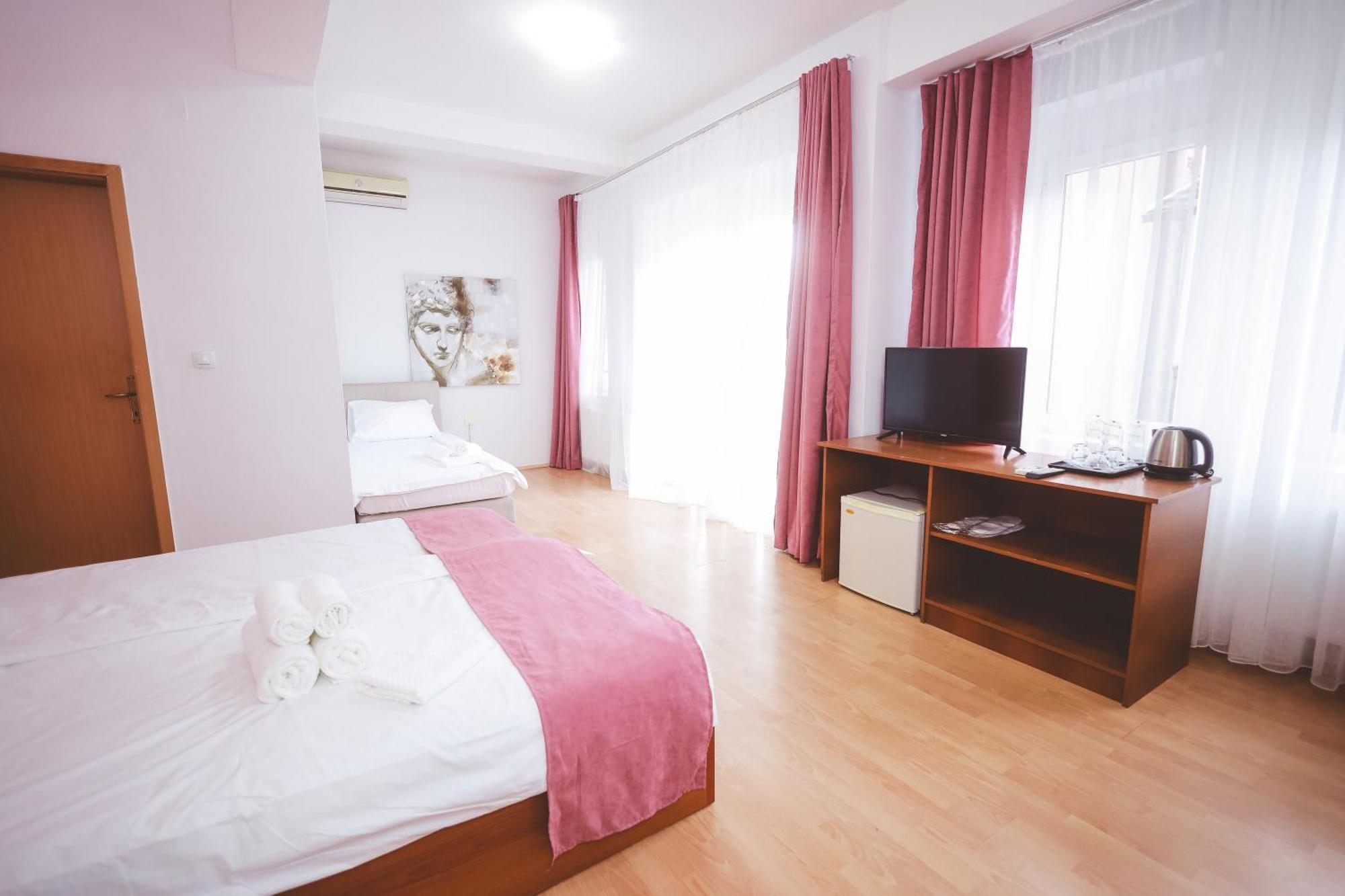 Ammotti Hotel Ohrid Ngoại thất bức ảnh