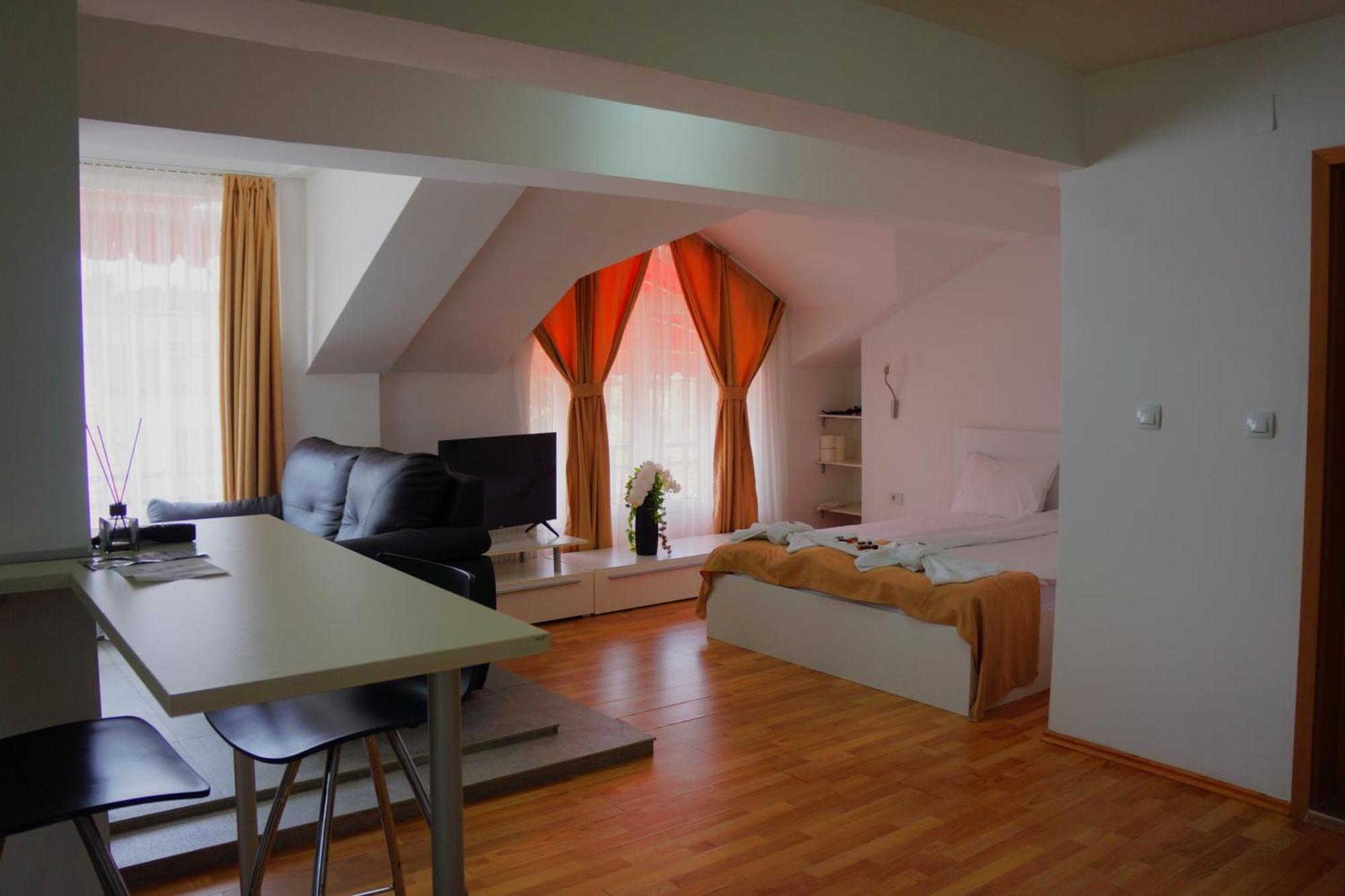 Ammotti Hotel Ohrid Ngoại thất bức ảnh